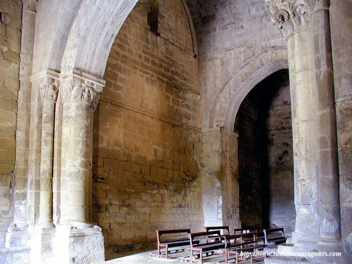 MURO DE CIERRE DEL TEMPLO. ARCO DE SEPARACIN ENTRE NAVES SUR Y CENTRAL